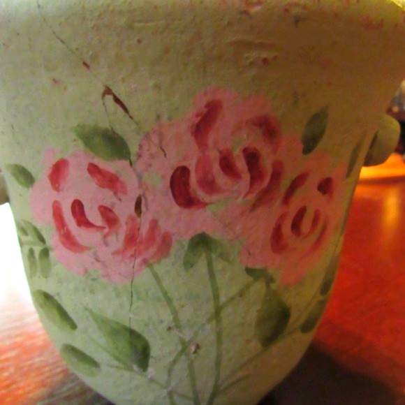 🌷🌼🪻 Beautiful Vintage Hand Painted Green Floral Solid Planter - Picture 15 of 15